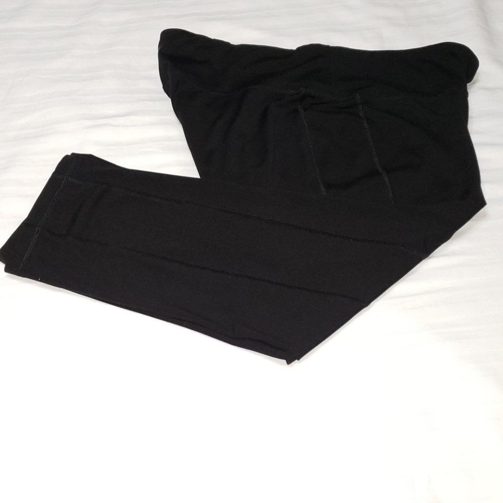 Old Navy High-Waisted Active Crops